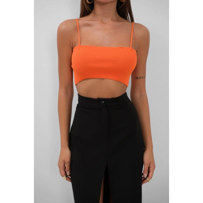 İnce Askılı Crop Top