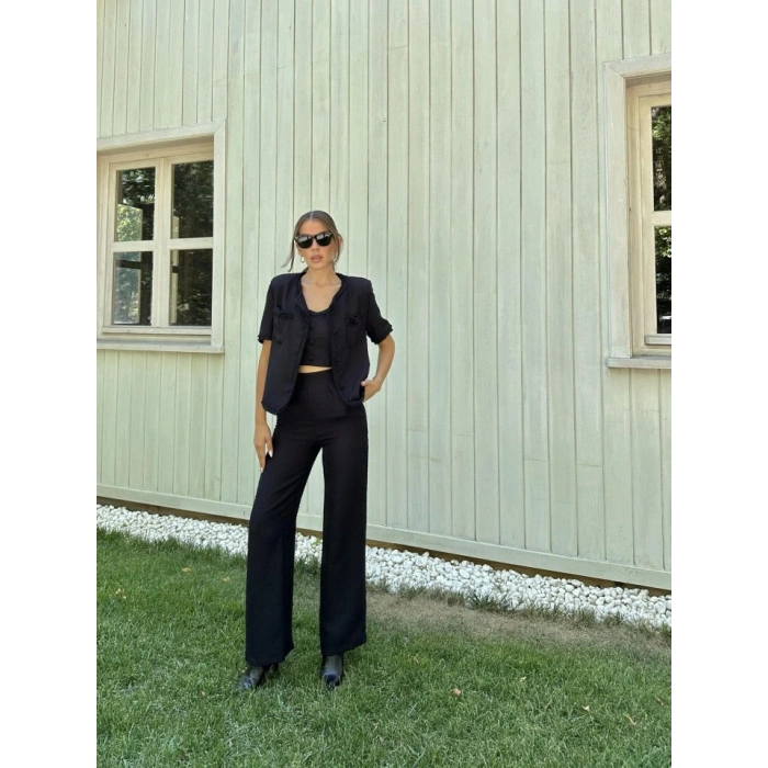 iyah Askılı Büstiyer Ceket Ve Pantolon Takım