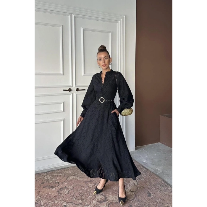 iyah Kemer Detaylı Uzun Elbise