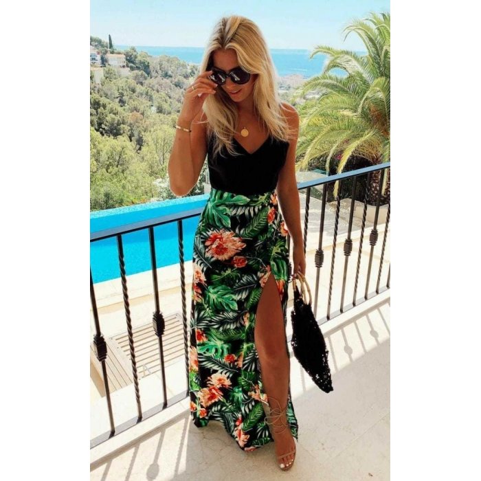 Kadın Askılı V Yaka Eteği Dijital Baskılı çiçek Desenli Yırtmaçlı Mikro Kumaş Elbise