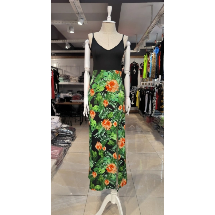 Kadın Askılı V Yaka Eteği Dijital Baskılı çiçek Desenli Yırtmaçlı Mikro Kumaş Elbise