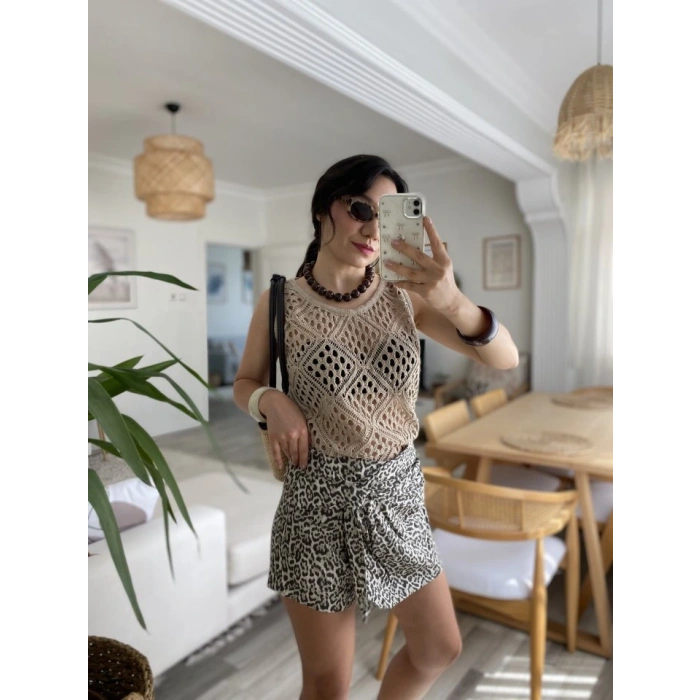 Kadın Askılı Yuvarlak Yaka Geometrik Desenli Triko Bluz