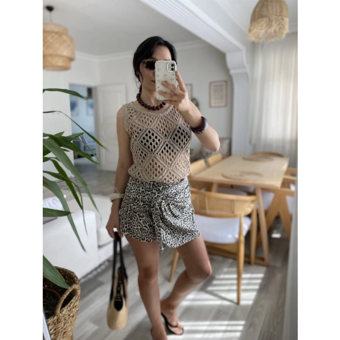 Kadın Askılı Yuvarlak Yaka Geometrik Desenli Triko Bluz