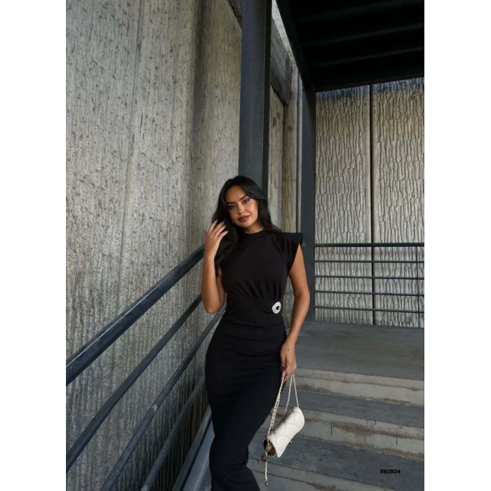 Kadın Bisiklet Yaka Vatkalı Broş Detay Kısa Kol Midi Boy Elbise