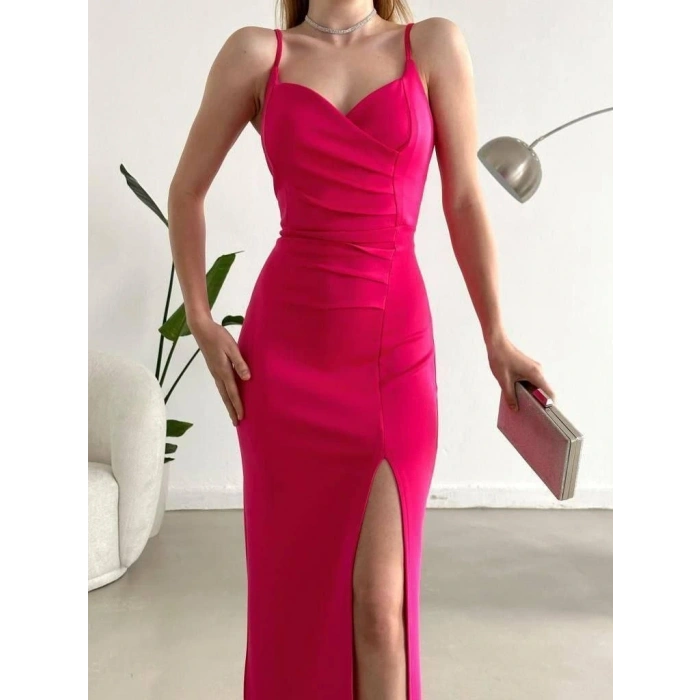 Kadın Dalgıç Kumaş Askılı Yırtmaç Detaylı V Yaka Maxi Boy Elbise