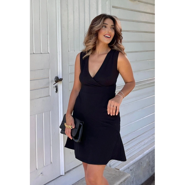 Kadın Kalın Askılı Kruvaze Yaka Eteği Volanlı Krep Elbise