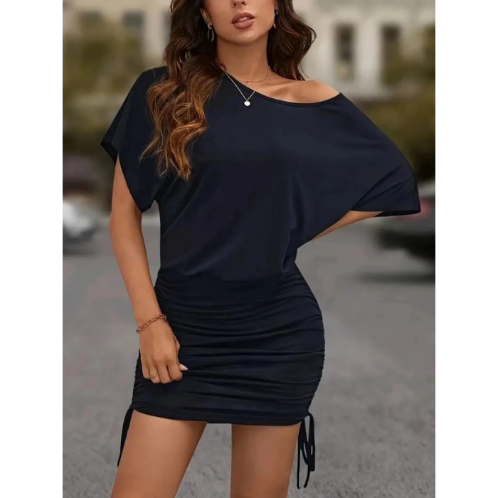 Kadın Kısa Kollu Bisiklet Yaka Yanlardan Büzgülü Kısa Viskon Elbise