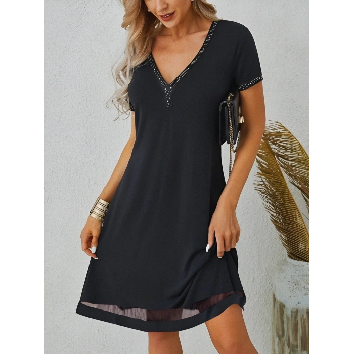 Kadın Kısa Kollu Eteği Tül şeritli Taş Işlemeli V Yaka Viskon Elbise