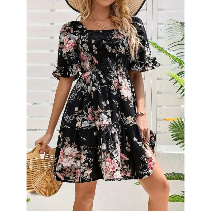 Kadın Kısa Kollu Kare Yakalı Beli Lastikli Kısa Süprem Elbise