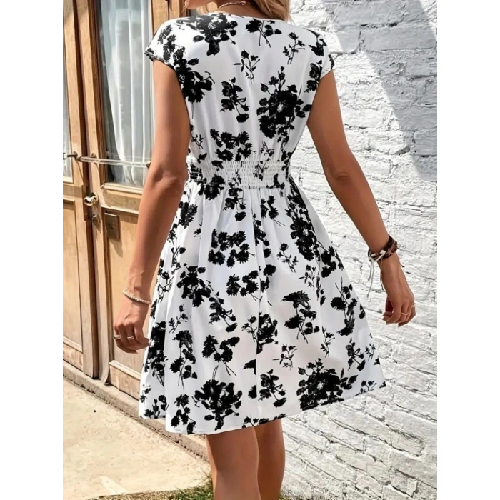 Kadın Kısa Kollu Kruvaze Yakalı çiçekli Desenli Süprem Elbise