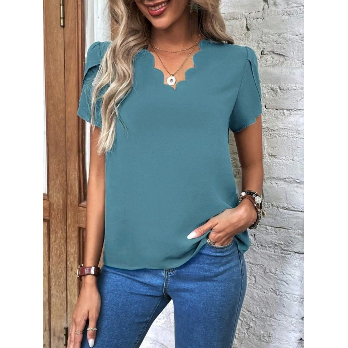 Kadın Kısa Kollu Lazer V Yakalı Ithal Krep Bluz