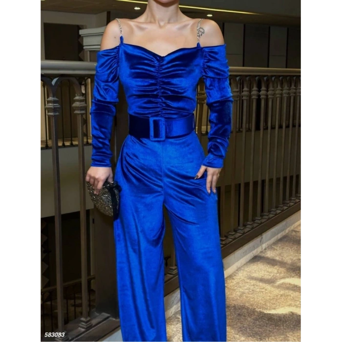 Kadın Modanna Yaka Zincir Askı Detay Kemer Dahil Kadife Kumaş Tulum