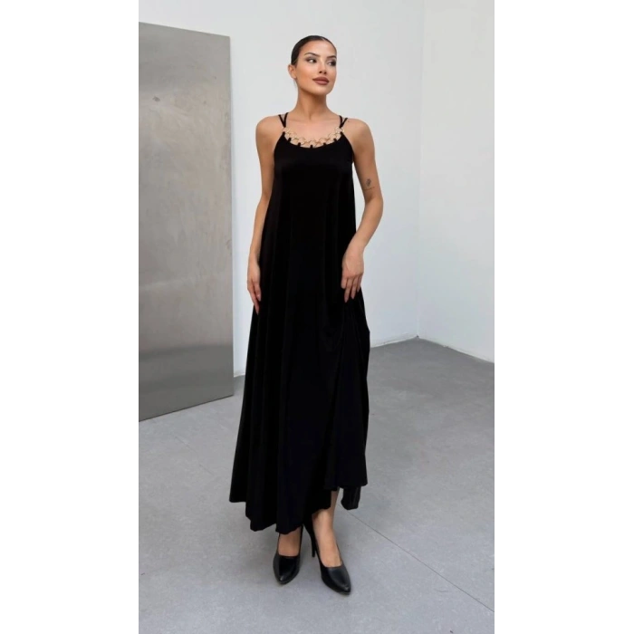 Kadın Omuz Askılı Kuş Gözü Zincir Detay andy Kumaş Maxi Boy Elbise