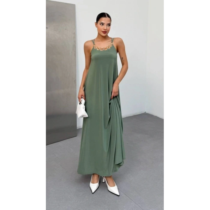 Kadın Omuz Askılı Kuş Gözü Zincir Detay andy Kumaş Maxi Boy Elbise