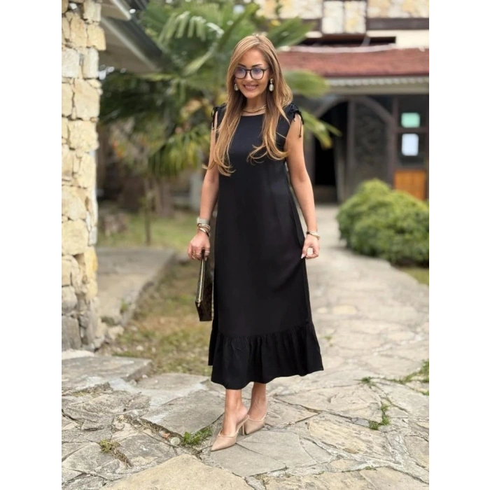 Kadın Omuzlardan Büzgülü Kayık Yaka Fırfırlı Janjan Krep Elbise