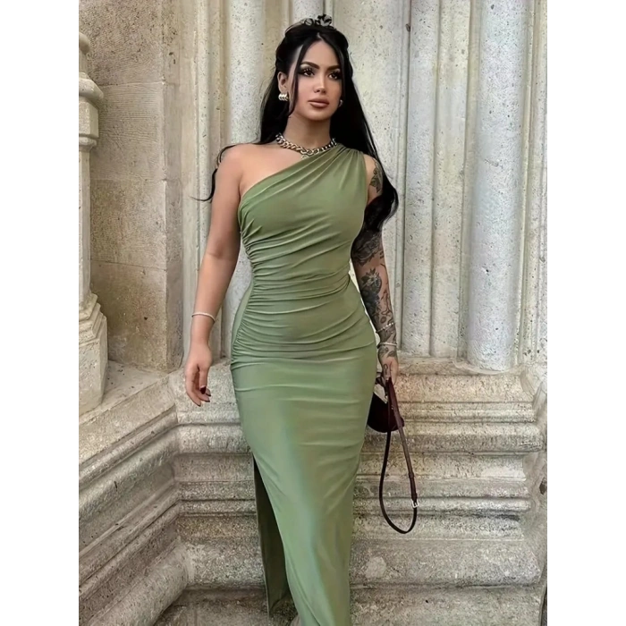 Kadın Tek Omuzu Açık Büzgülü Yandan Yırtmaçlı Uzun Sandy Elbise