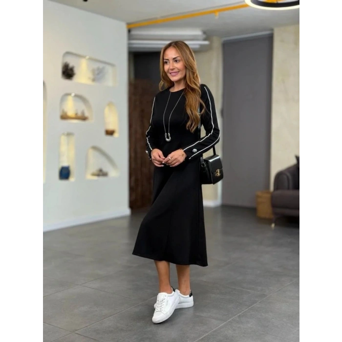 Kadın Uzun Kollu Bisiklet Yaka Midi Modal Elbise