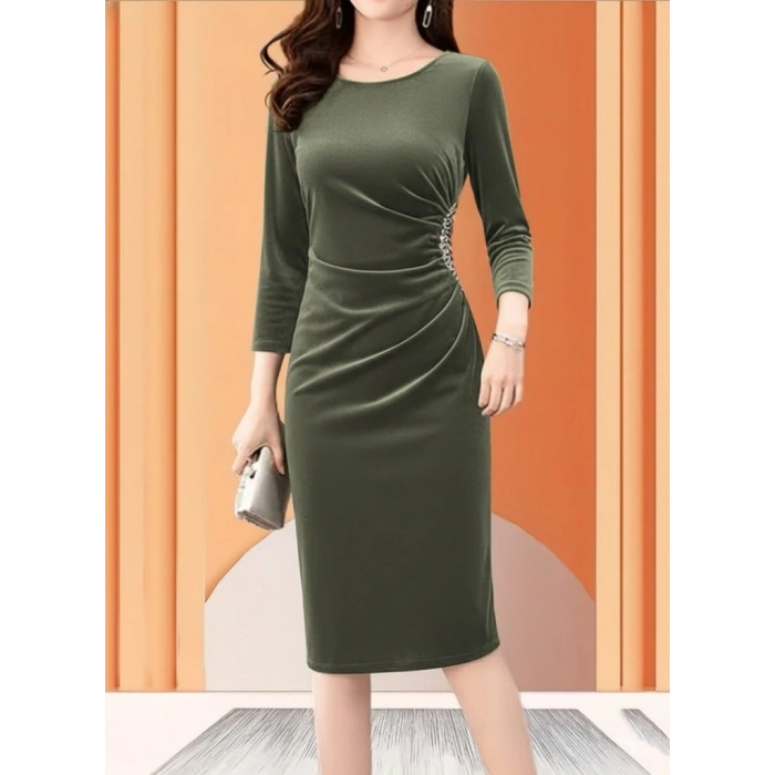 Kadın Uzun Kollu Bot Yaka Yanı Taş Detaylı Midi Kadife Elbise