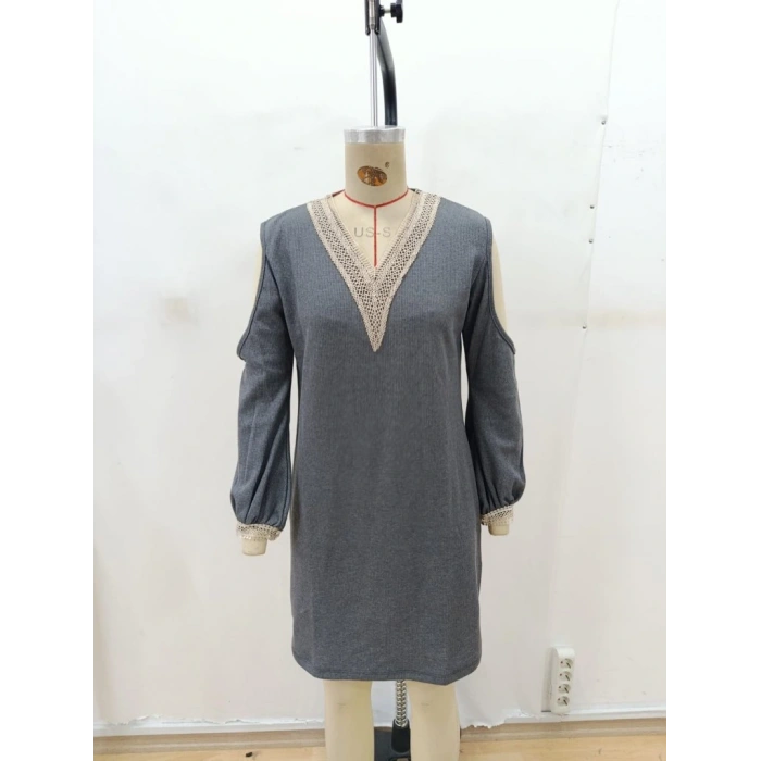 Kadın Uzun Kollu Omuzdan Açık V Dantel Yakalı Mini Waffle Elbise