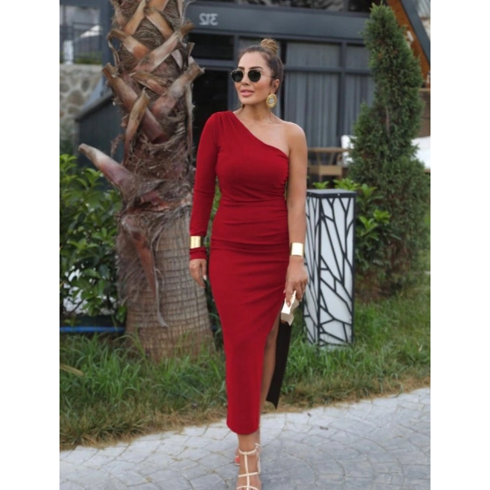 Kadın Uzun Tek Kollu Yanı Büzgü Yırtmaçlı Sandy Midi Boy Elbise