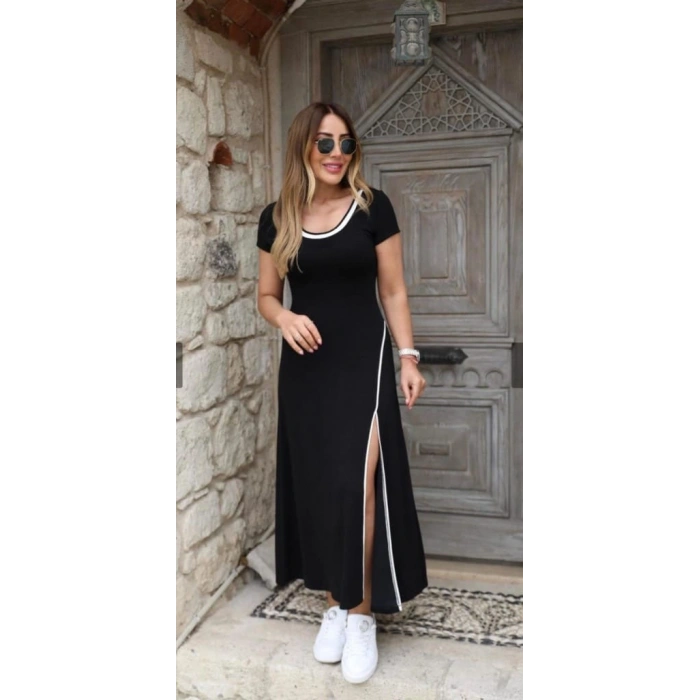 Kadın Yuvarlak Ribana Yaka Beyaz Yırtmaç Detaylı Viskon Tam Boy Elbise