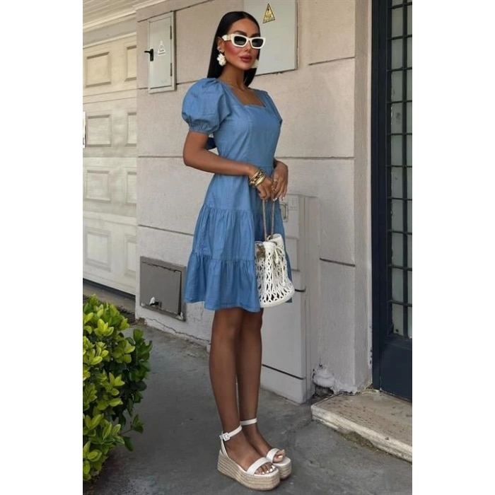 Kare Yakalı Ve Gipe Detaylı Tensel Elbise 2883