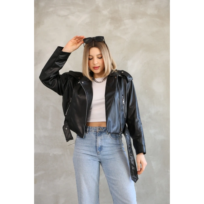 Kemerli Crop Deri Oversize Kadın Yeni Sezon Ceket