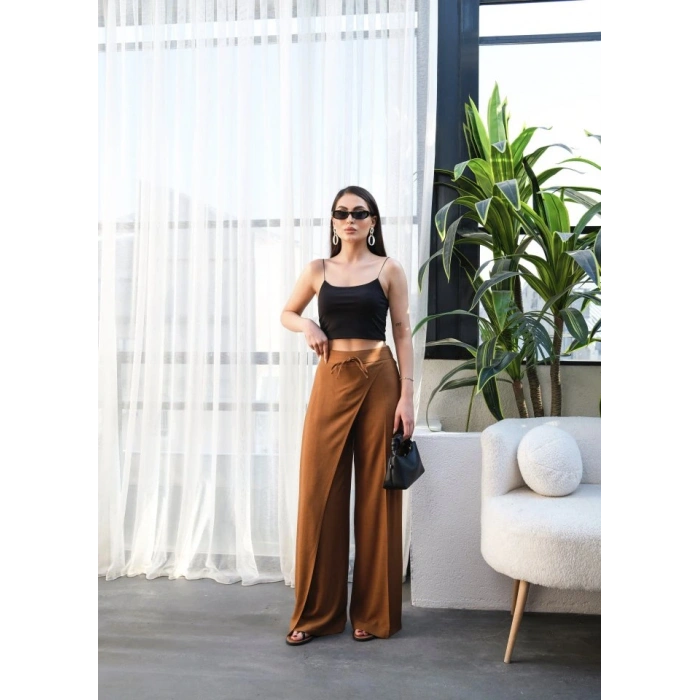 Keten Önü Çapraz Parçali asti̇kli̇ Ve Bağcikli Geni̇ş Paça Pantolon