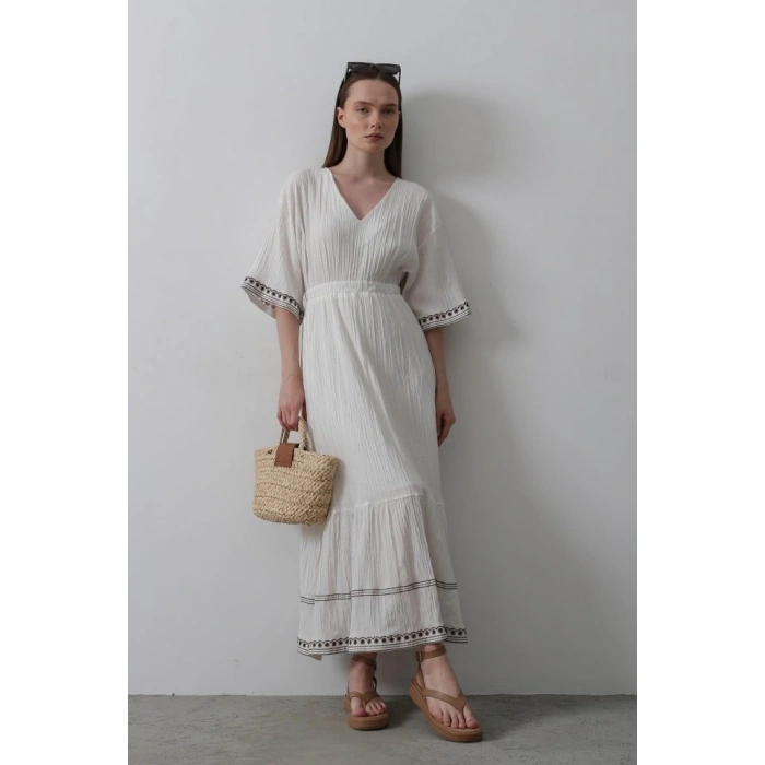 KolEtekNakışlıElbise  Beyaz