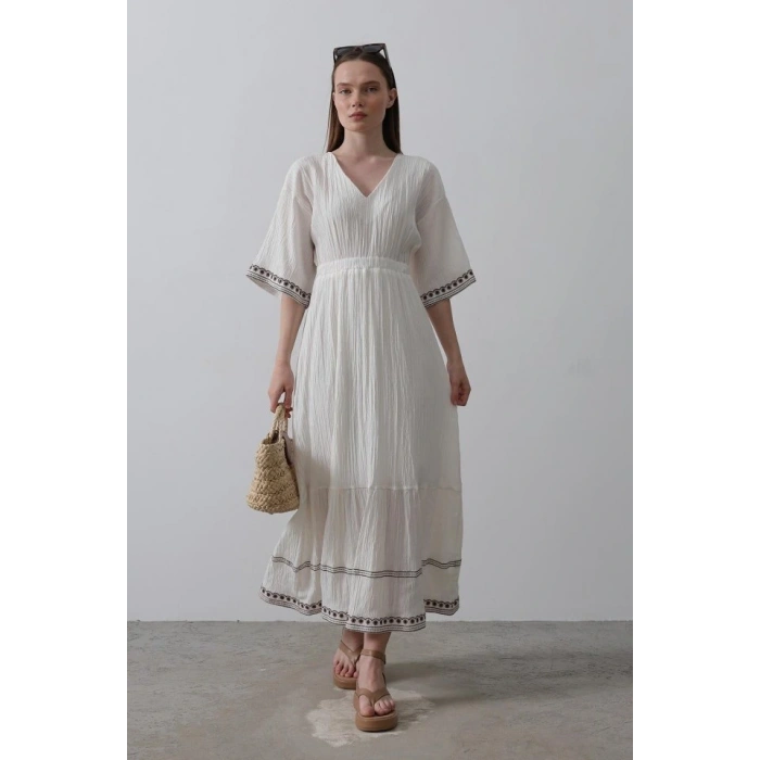 KolEtekNakışlıElbise  Beyaz