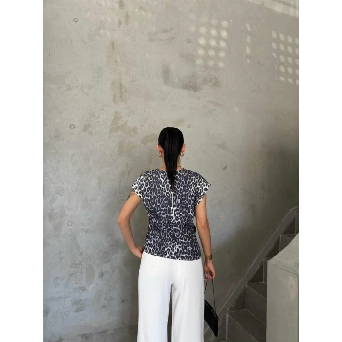 LEOPAR DEEN YANDAN BAĞLAA DETAYLI BLUZ  Gri