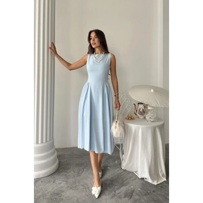 Mavi Yanları Büzgülü Midi Boy Keten Elbise