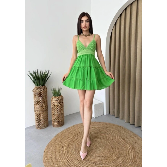 Nivel Göğsü Büzgülü Elbise