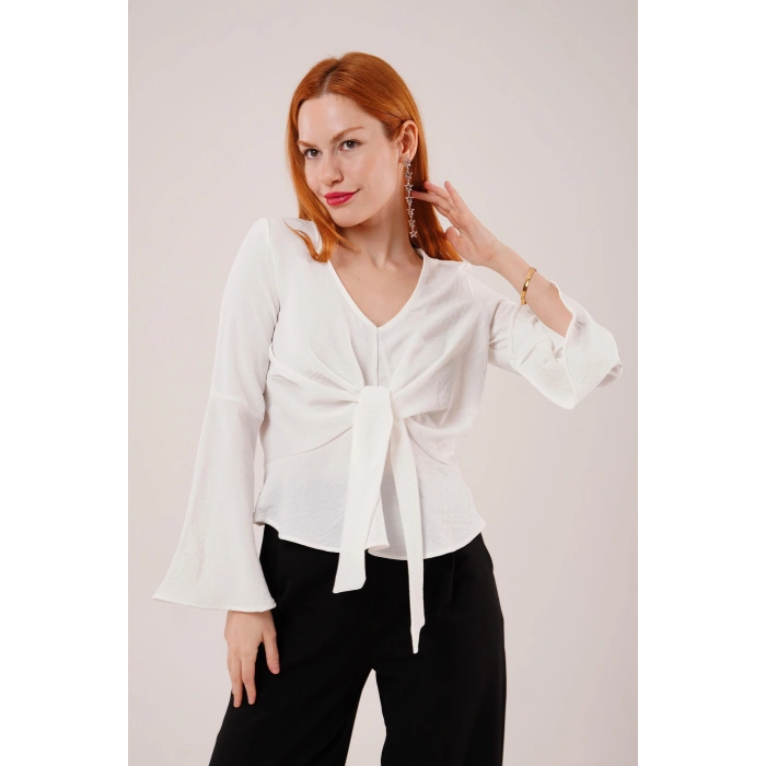 Ön Bağlamalı Volan Kol Beyaz Bluz