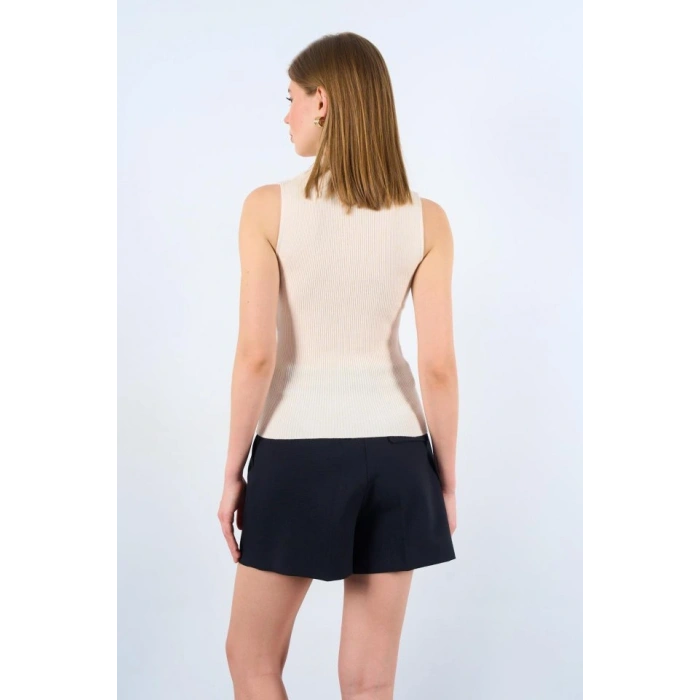 Patlı Düğmeli Triko Atlet  Beyaz Kayısı