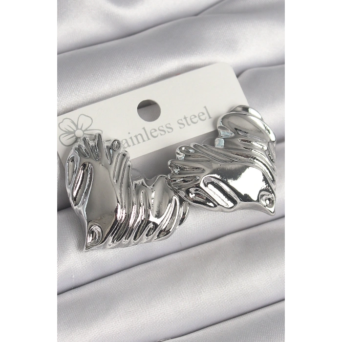 Pirinç Gümüş Renk İşlemeli Kalp Model Kadın Küpe