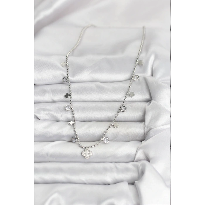 Pirinç Gümüş Renk Yonca Model Kadın Kolye