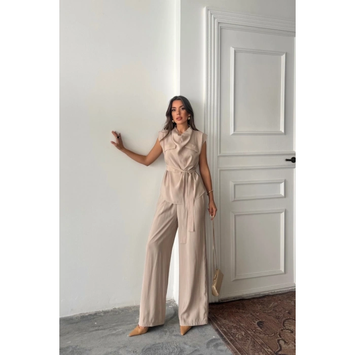 TENCEL ODAL KOLUZ BLUZ KAPALI CEP DETAYLI DÖKÜLÜ  PANTOLON TAKI  Bej