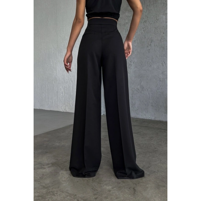 Üç Düğme Detayli Palazzo Pantolon