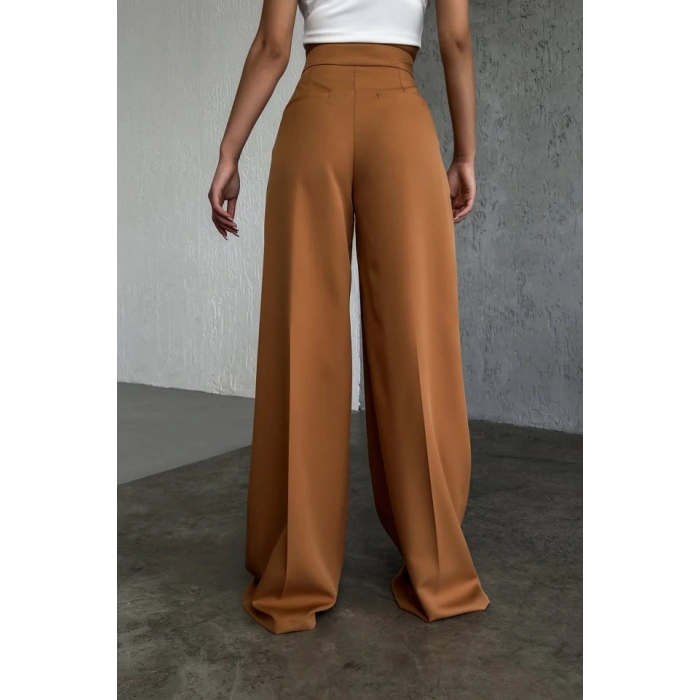 Üç Düğme Detayli Palazzo Pantolon