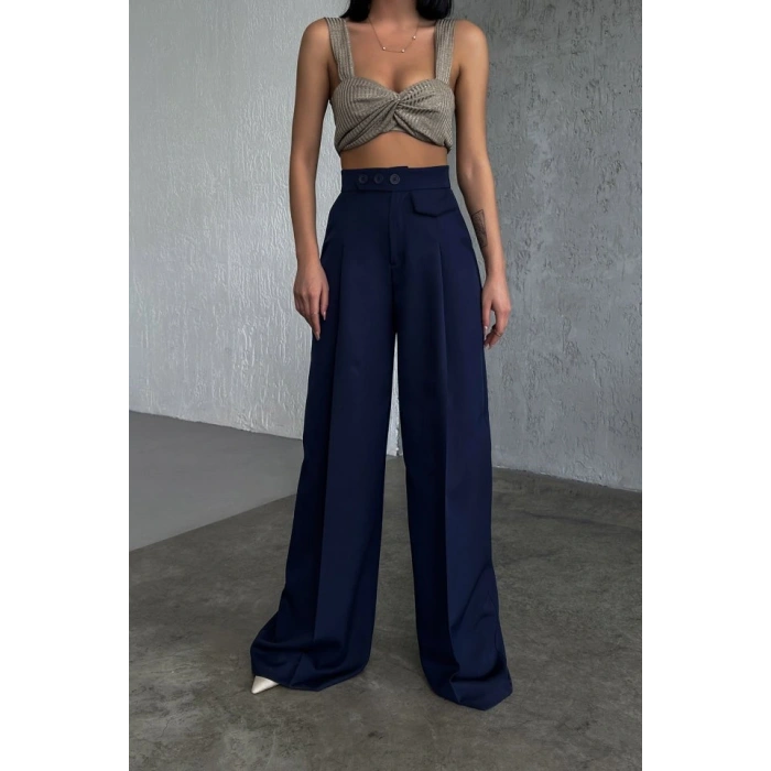 Üç Düğme Detayli Palazzo Pantolon