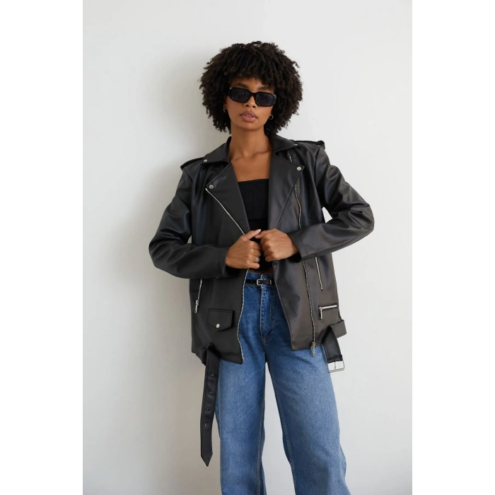 Uzun Deri Ceket Kadın Oversize Kesim Kemerli Model