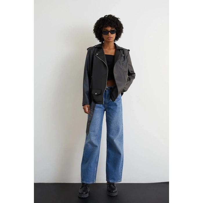 Uzun Deri Ceket Kadın Oversize Kesim Kemerli Model