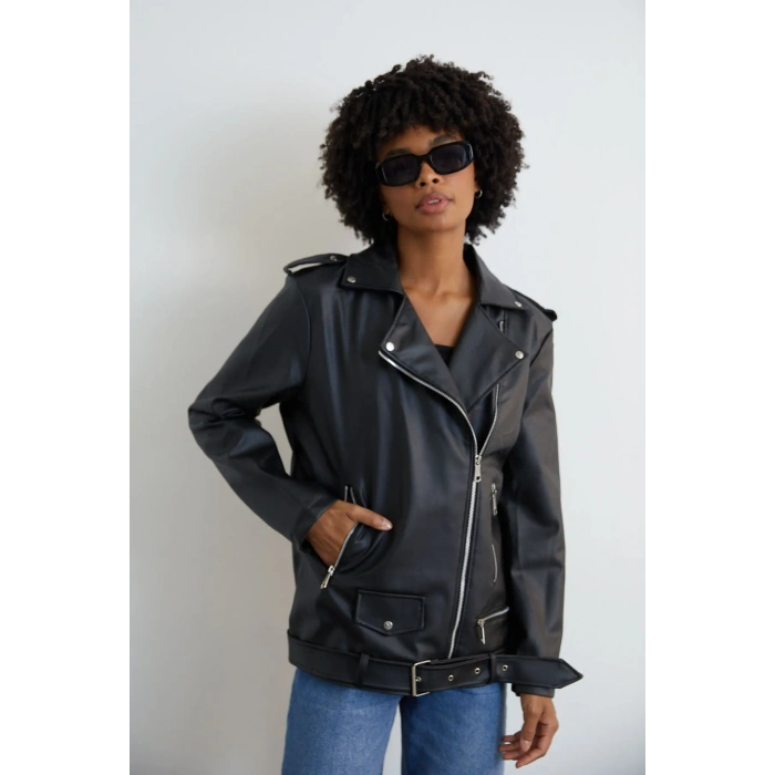 Uzun Deri Ceket Kadın Oversize Kesim Kemerli Model