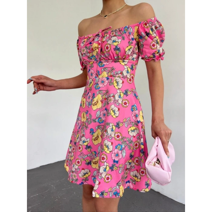 Yakası Lastikli Bağcık Detaylı Mini Elbise Pembe