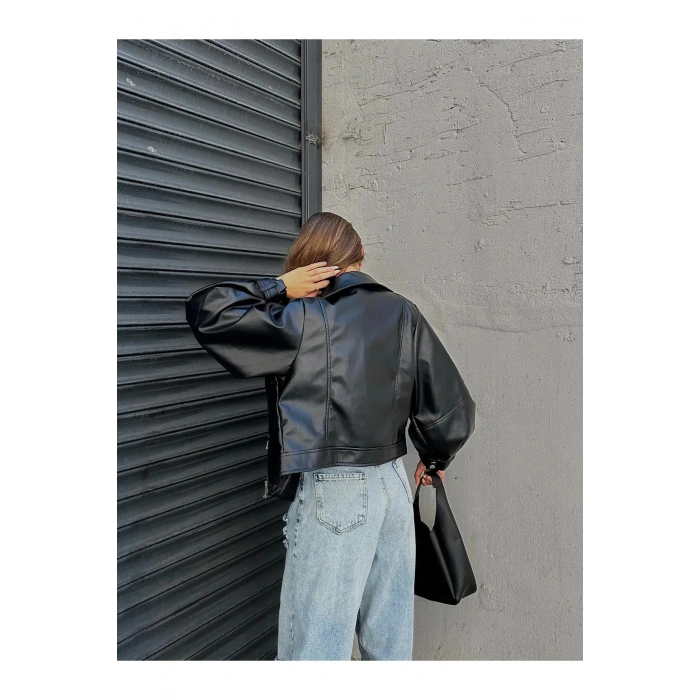 Yeni Sezon Oversize Kadın Siyah Ceket