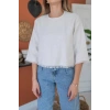 Beyaz Püskül Detaylı Bluz