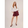 Önü Piliseli Yandan Bağlama Detaylı Bordo Mini Şort Etek
