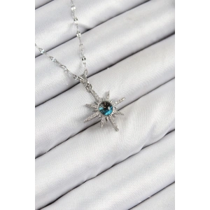 316L Çelik Zirkon Taşlı Kutup Yıldızı Model Gümüş Renk Kadın Kolye