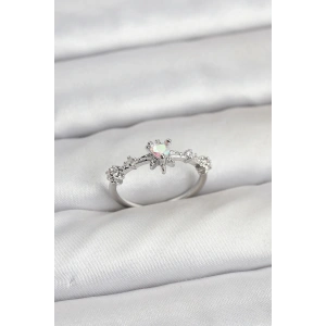 Gümüş Renk Pirinç Yıldız Model Kadın Yüzük